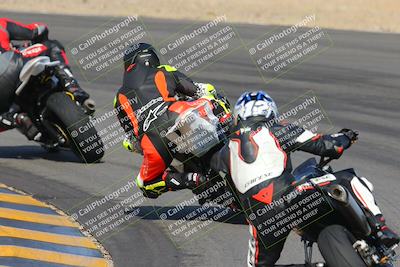 media/Feb-04-2023-SoCal Trackdays (Sat) [[8a776bf2c3]]/Turn 10 Backside (1010am)/